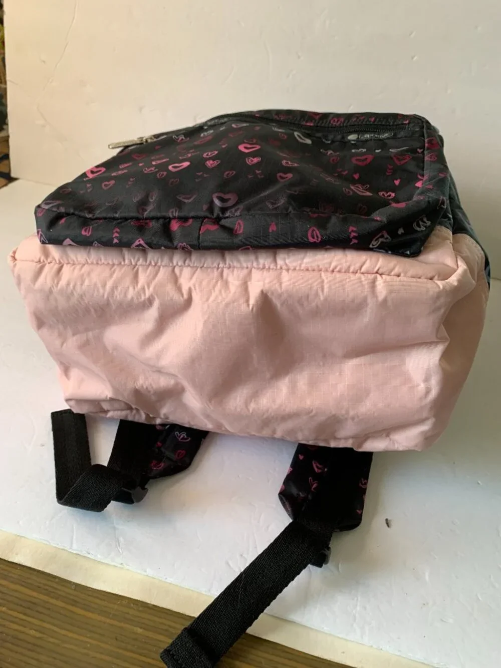 Lesportsac scattered hearts